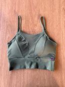 Cropped Fitness Verde Militar (com bojo e tela)